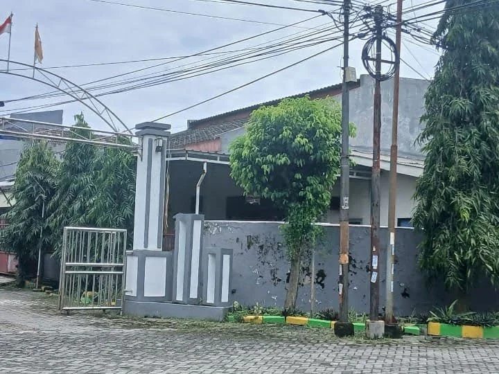 Dijual Murah Rumah Siap Huni di Wisma Lidah Kulon Surabaya Barat