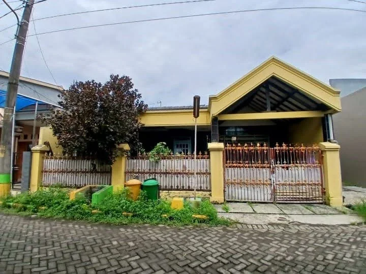 Dijual Rumah di Wisma Lidah Kulon Surabaya Barat