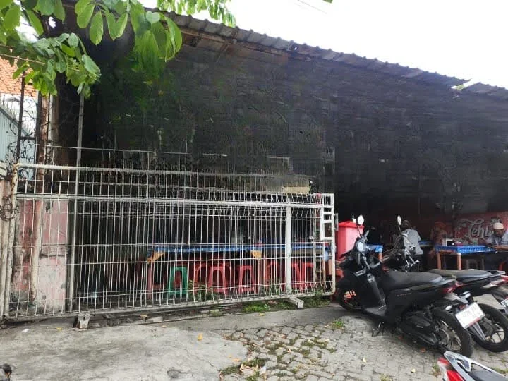 Dijual Rumah Lokasi Strategis di Kutai Surabaya Pusat