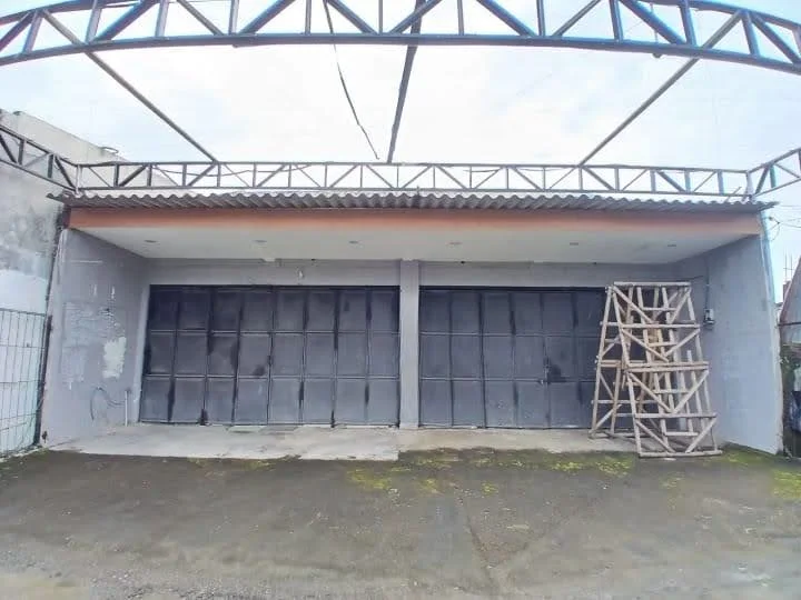 Disewakan Ruko Strategis Wisma Lidah Kulon Surabaya Barat - Image 1