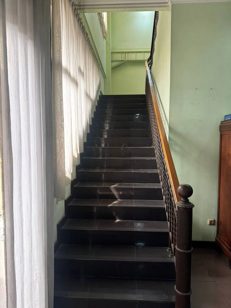 Dijual Rumah 3 Lantai Ngagel Jaya Surabaya Pusat - Thumbnail 3