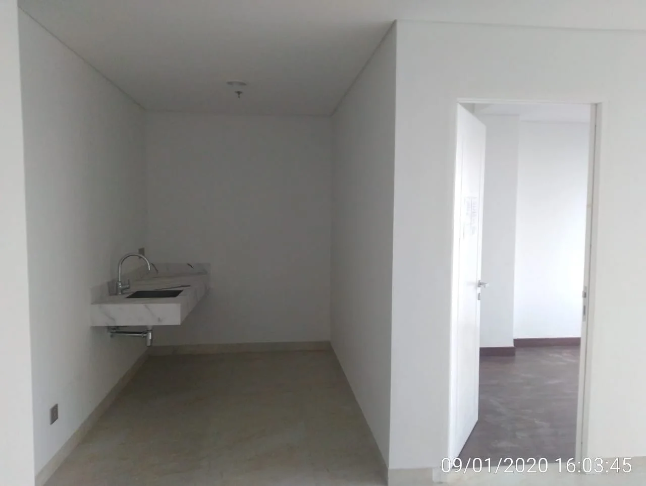 Dijual Apartemen Siap Huni Nol Jalan Raya di Avenue 88 Surabaya Barat - Thumbnail 3