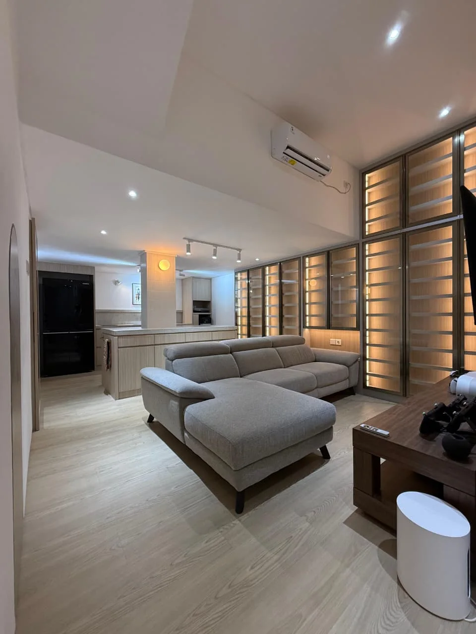DIJUAL Rumah Furnish Mewah Northwest Central Citraland Surabaya Barat