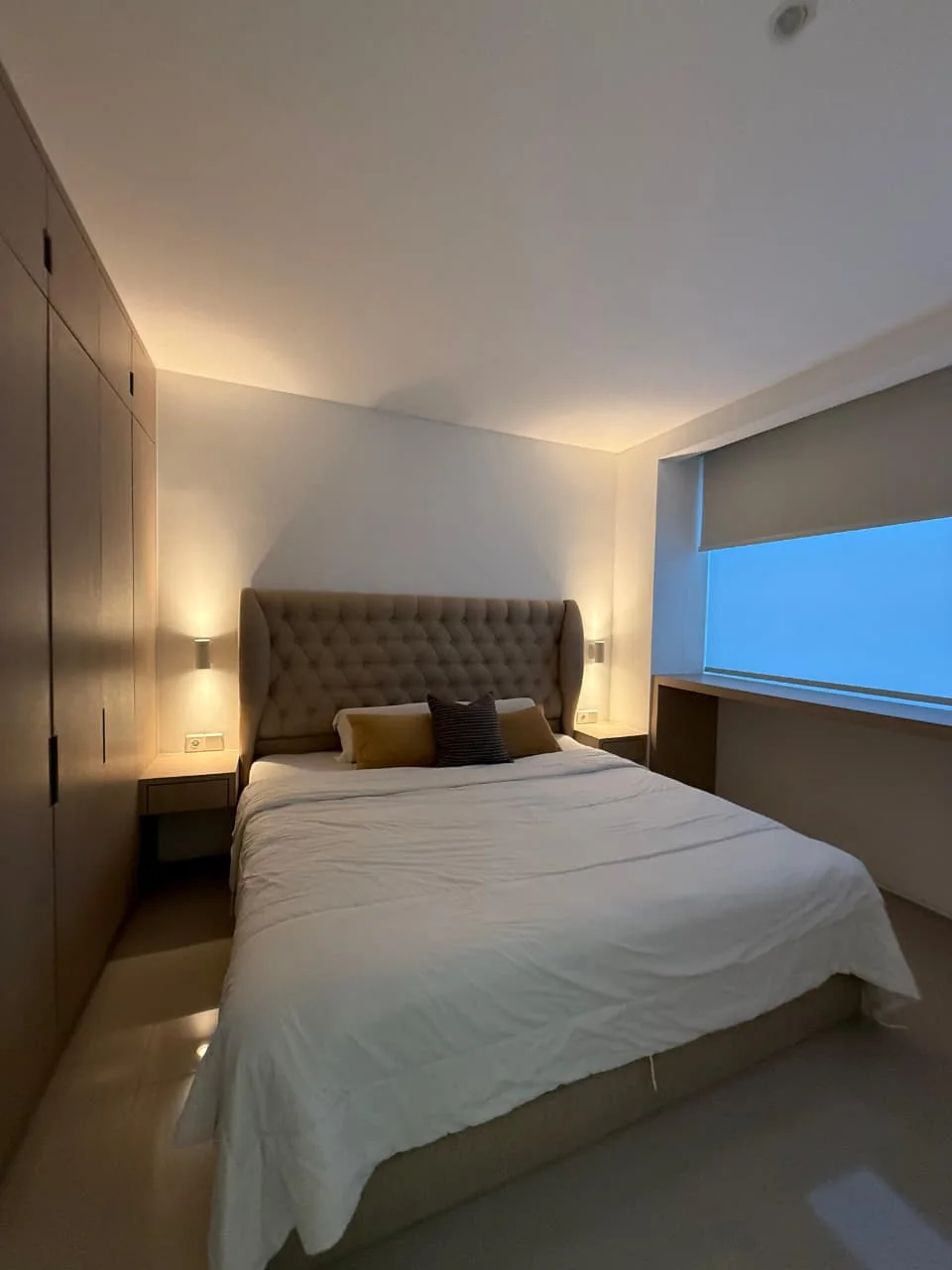 Dijual Rumah Modern Elegan Compact Harga 1,7 Miliar di Kawasan Northwest Central Citraland Surabaya Barat - Thumbnail 5