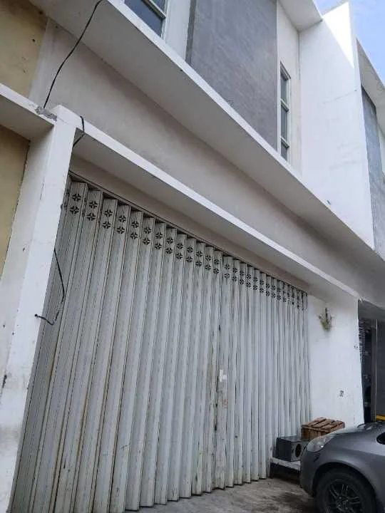 Disewa Ruko 2 Lantai Jalan Kalimati Lokasi Strategis Surabaya Utara - Image 1
