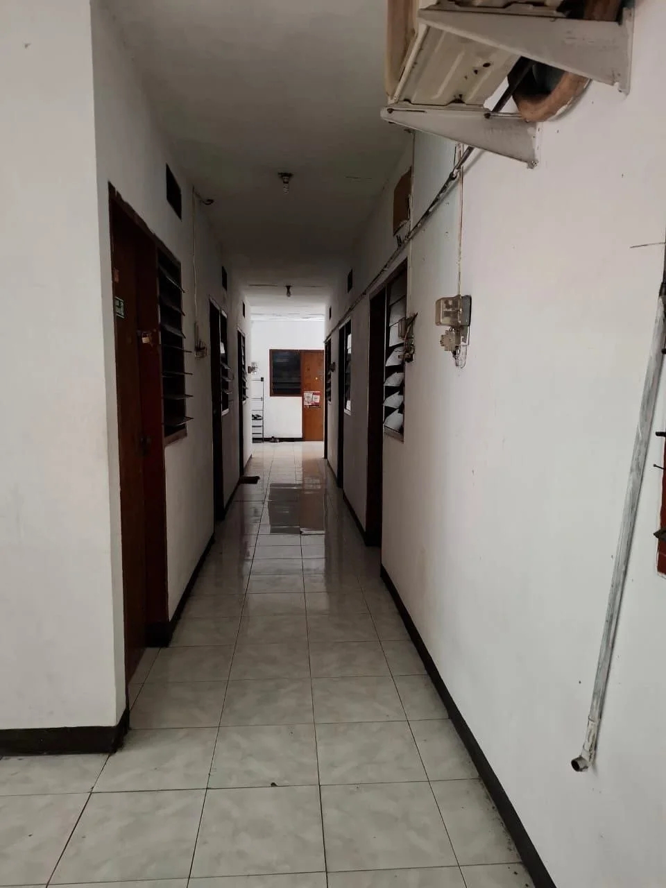 Dijual Rumah Kos 23 Kamar Siwalankerto Lokasi Strategis Surabaya Selatan - Thumbnail 2