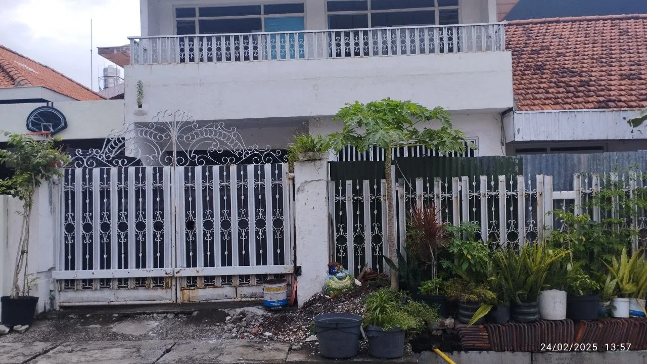Dijual Rumah Strategis di Surabaya Timur
