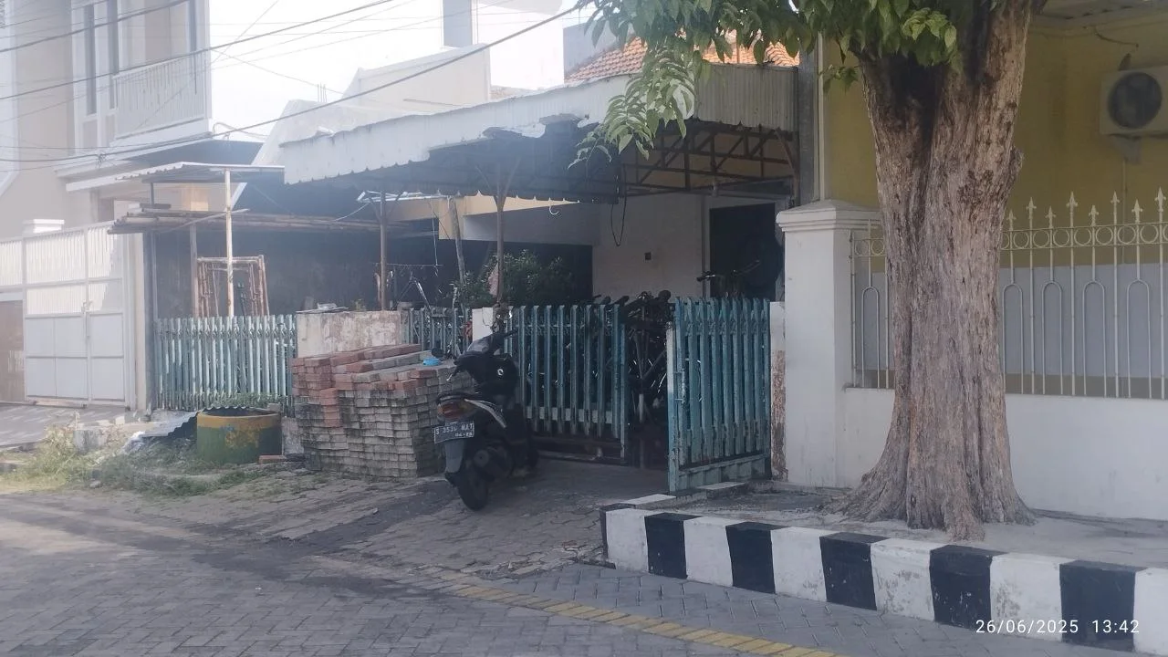 Dijual Rumah Bratang Jaya Surabaya Timur