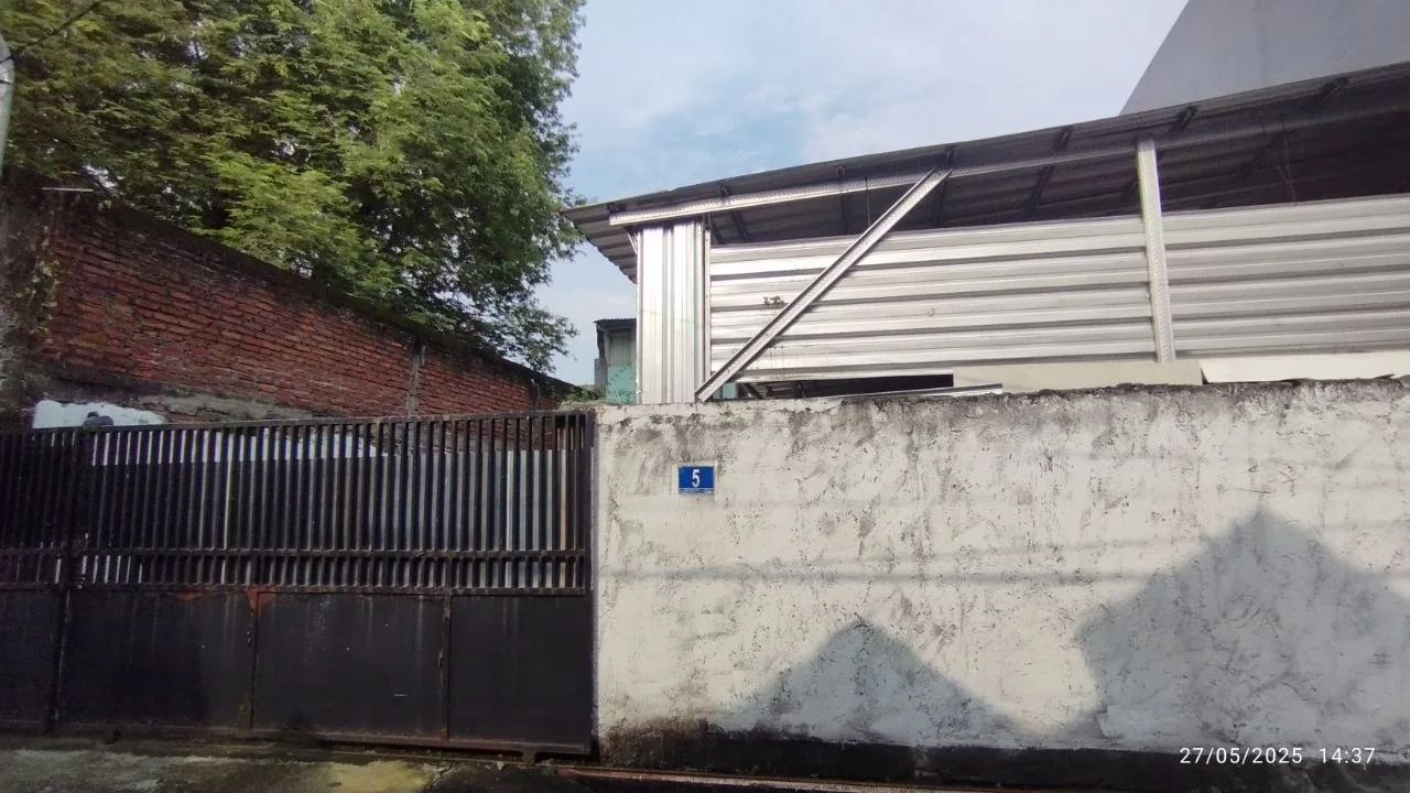 Dijual Rumah Ketintang Baru Tengah Surabaya Selatan