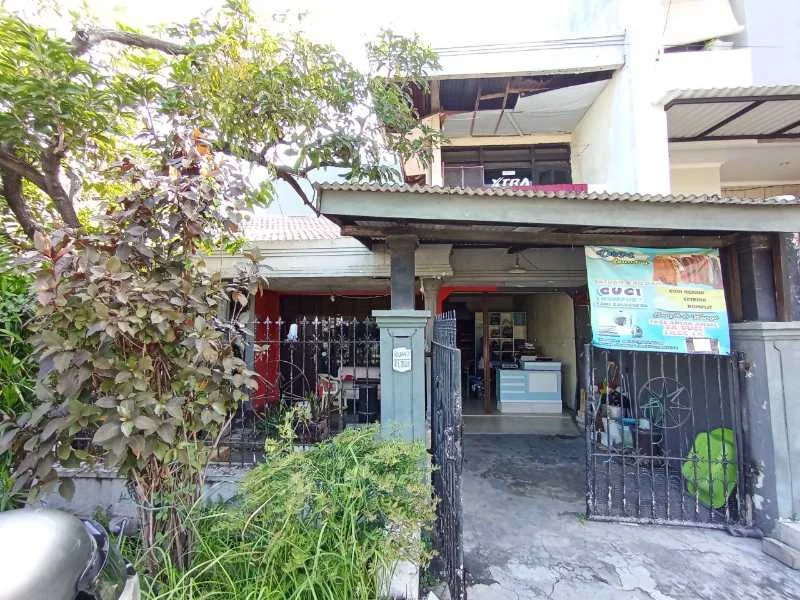 Dijual Rumah Layak Huni Strategis di Rungkut Asri Utara Wilayah Surabaya Timur - Image 1