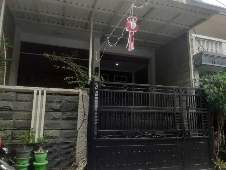 Dijual Rumah Strategis di Griya Citra Asri Wilayah Surabaya Barat - Image 1