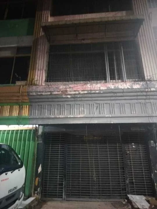 Dijual/Disewakan Ruko Strategis Embong Malang di Wilayah Surabaya Pusat