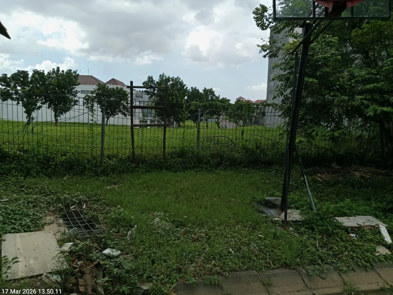 Dijual Tanah Strategis Raya Raffles Garden Wilayah Surabaya Barat