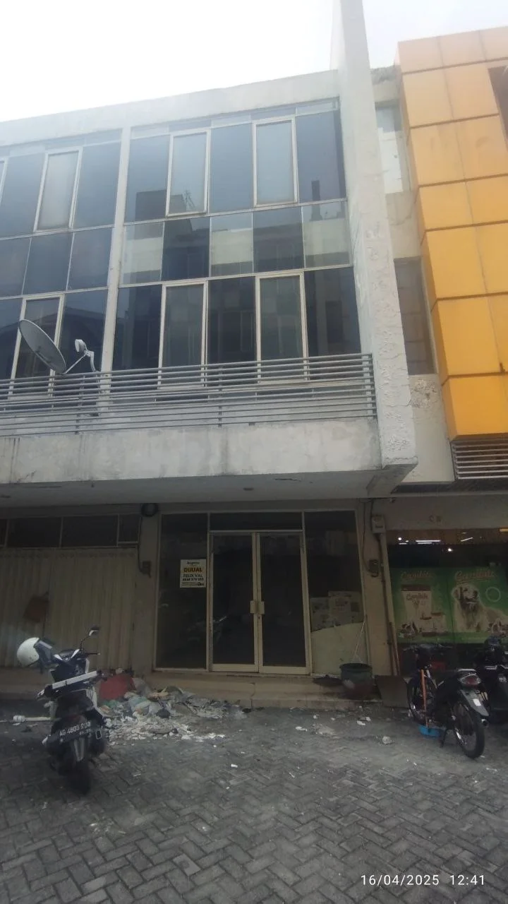 Dijual/disewakan Ruko 3 Lantai di Este Square Merr Surabaya Timur