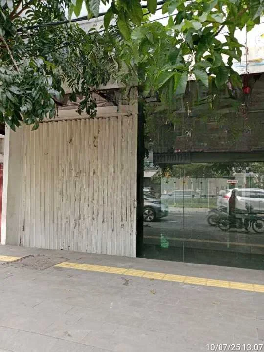 Disewakan Ruko Venti Komersial di Mayjend Sungkono Surabaya Barat