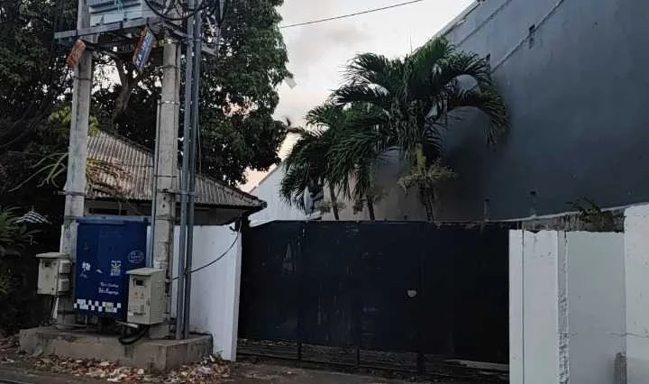 Dijual Lelang Rumah Asri Dekat Pusat Wisata Kuta di Jl. Puri Gerenceng Badung, Bali