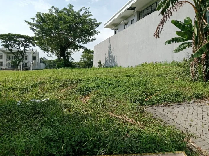 Dijual Tanah Kavling kawasan premium Puncak Golf Citraland Surabaya Barat