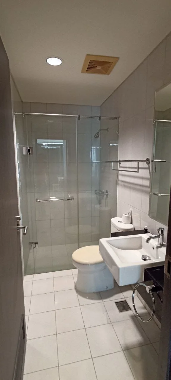 Disewakan Unit Apartemen Praxis 2 Bedroom Lokasi Premium di Embong Kaliasin Pusat Kota Surabaya - Thumbnail 9