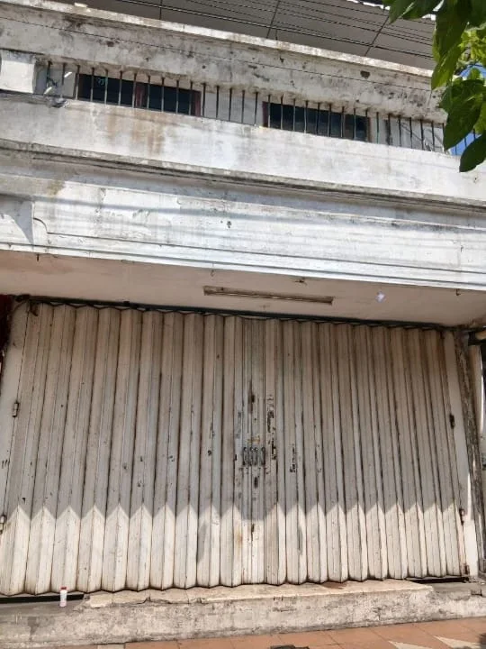 Jual Ruko 2 Lantai Komersial Strategis Jalan Dharmawangsa Surabaya