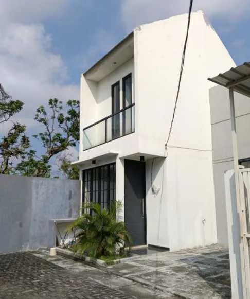 Dijual Rumah Baru Gress 2 Lantai Siap Huni di Grand Kuwukan Jalan Dukuh Kuwukan Lontar Surabaya Barat