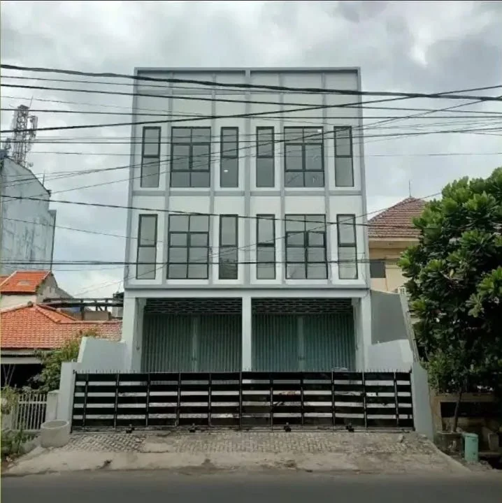 Disewakan Ruko Baru Gress di Jalan Pucang Anom Surabaya Timur - Image 1