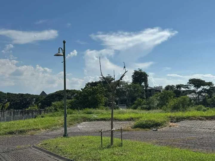 Dijual Tanah Premium View Golf Luas Strategis di Puncak Golf Citraland Surabaya Barat