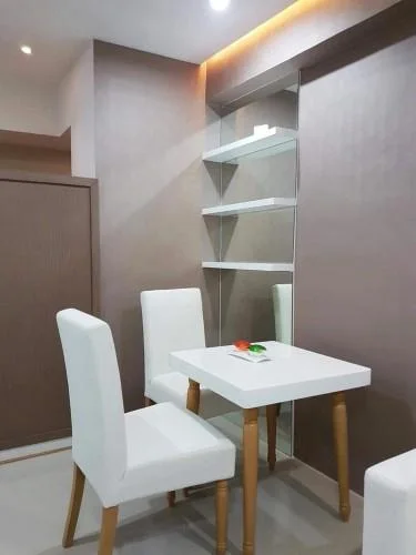 Disewakan Unit Apartemen Tanglin Premium Full Furnished Pakuwon Supermall Surabaya Barat - Thumbnail 2