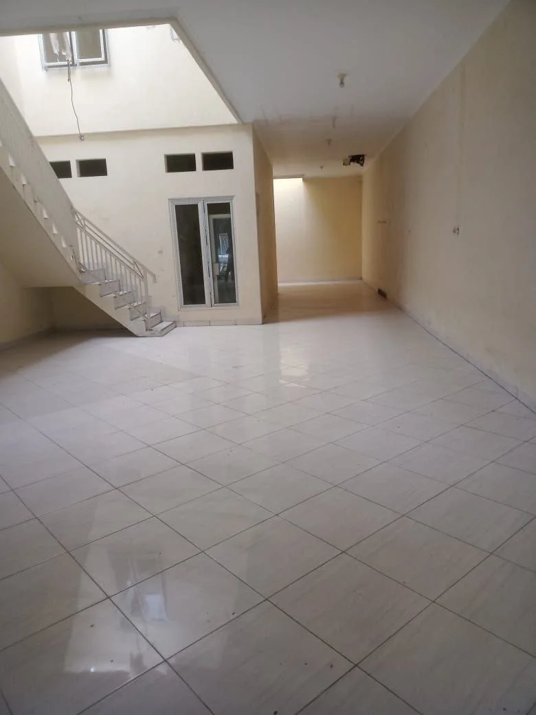 Disewakan Ruko Strategis di Jalan Kalibokor Selatan Surabaya Timur - Thumbnail 2