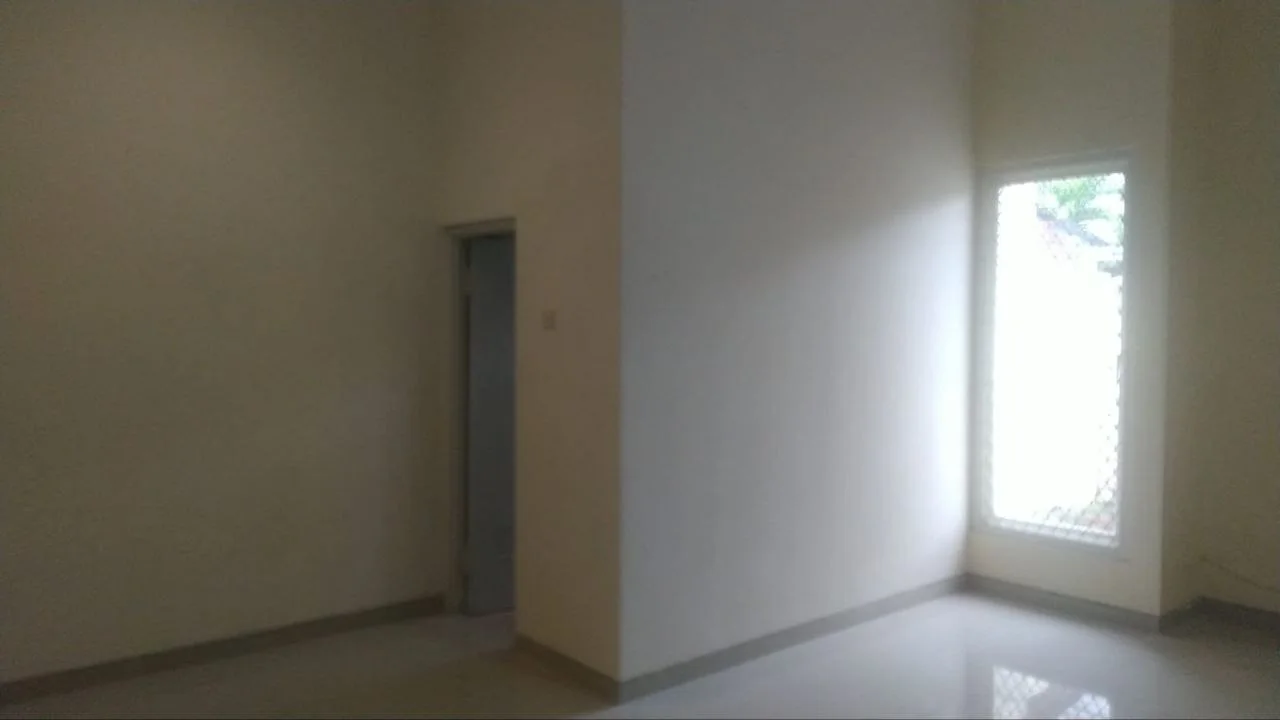 Disewakan Rumah Siap Huni di Jalan Manyar Tirtoasri Surabaya Timur - Thumbnail 3