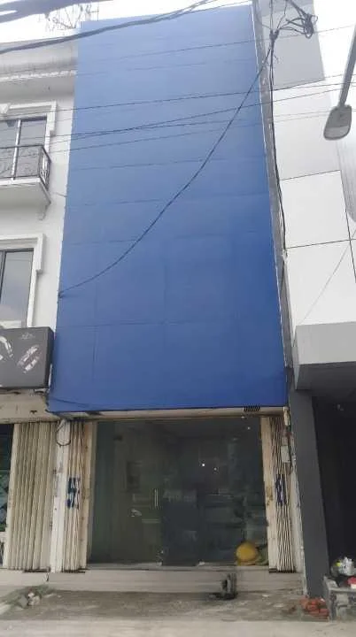 Dijual/Disewakan Ruko 3 Lantai Siap Pakai Strategis di Mayjen Sungkono Surabaya Barat - Image 1