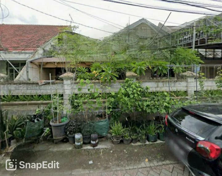Dijual Rumah Murah dan Luas di kawasan Dharmahusada Surabaya Timur