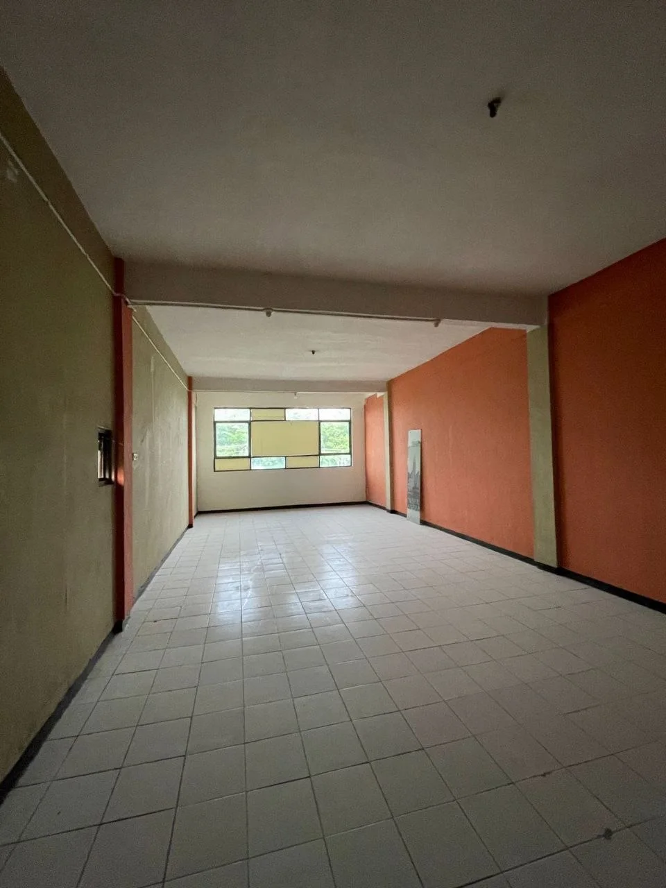 Dijual / Disewakan Ruko Strategis di Kawasan Rungkut Megah Raya, Surabaya Timur - Image 1