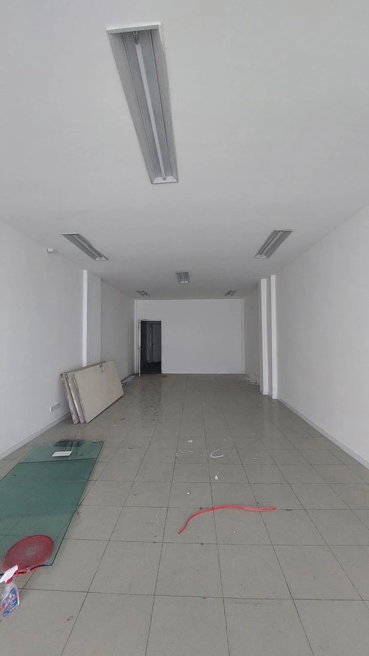 Disewakan Ruko Golden Palace 4 Lantai Strategis Siap Usaha di HR Muhammad Surabaya Barat - Thumbnail 2