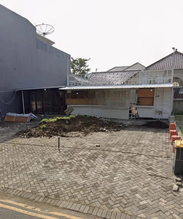 Disewakan Lahan Dan Bangunan Raya Niaga Gapura Lokasi Komersial Strategis Citraland Surabaya