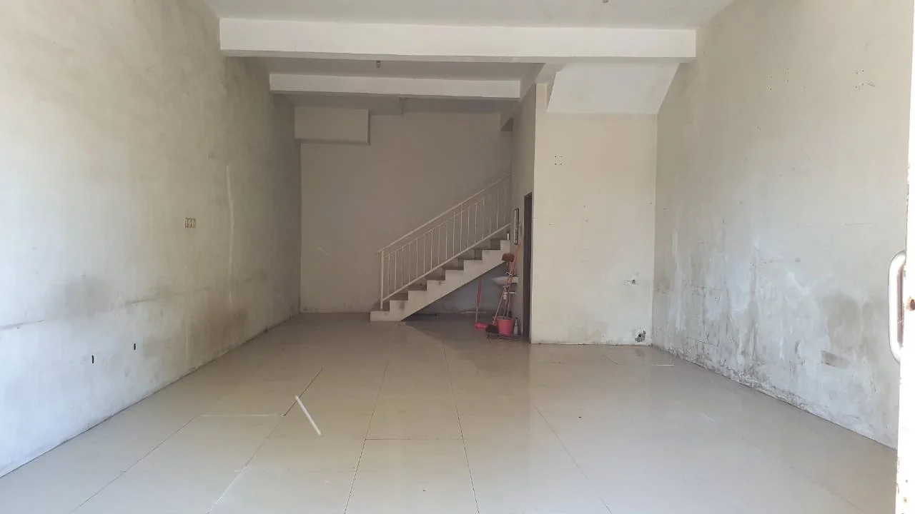 Dijual Ruko Strategis Cocok Buat Usaha di Kuwukan Surabaya Barat