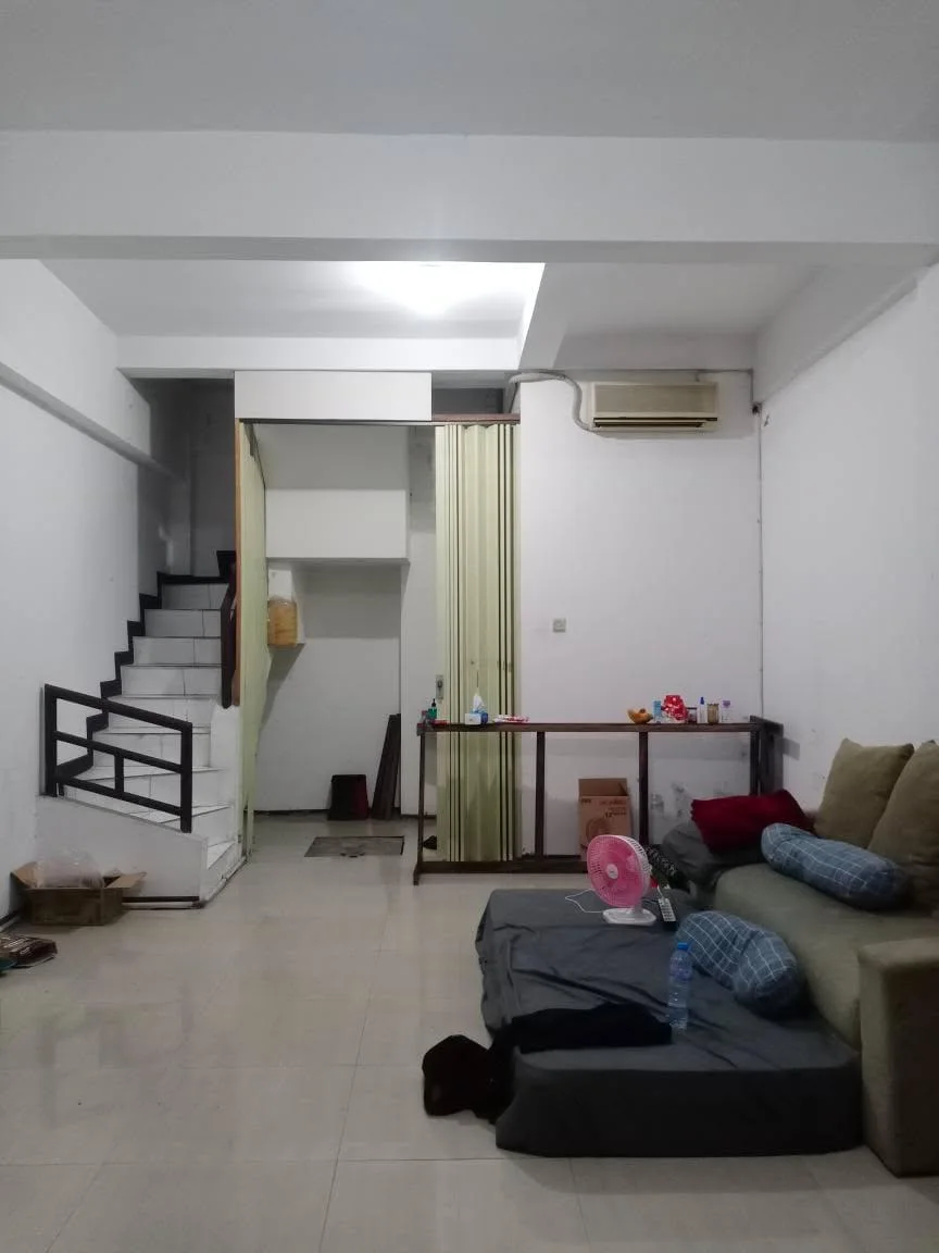 Dijual/Disewakan Unit Ruko Plaza Segi 8 Lokasi Strategis Surabaya Barat - Thumbnail 2