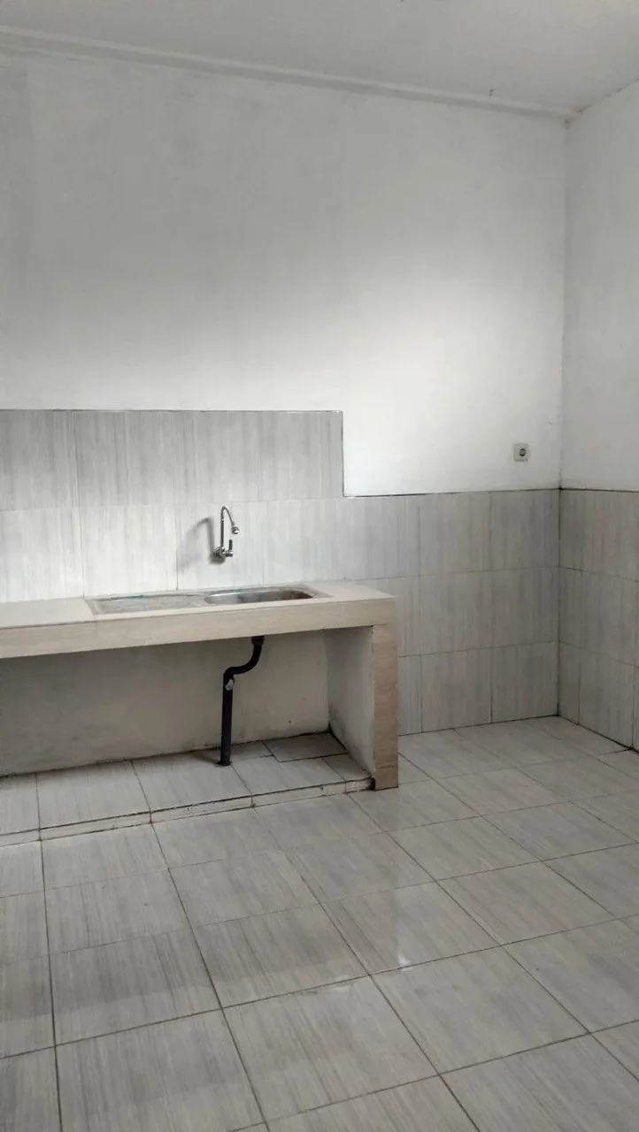 Dijual Rumah 2 Lantai Bisa Untuk Investasi Kos Siap Huni di Kalijudan Barat Surabaya Timur - Thumbnail 2