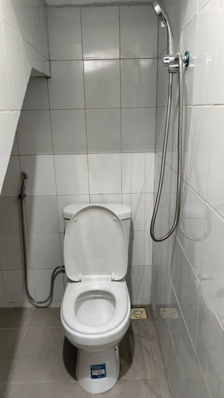 Dijual Rumah 2 Lantai Bisa Untuk Investasi Kos Siap Huni di Kalijudan Barat Surabaya Timur - Thumbnail 3
