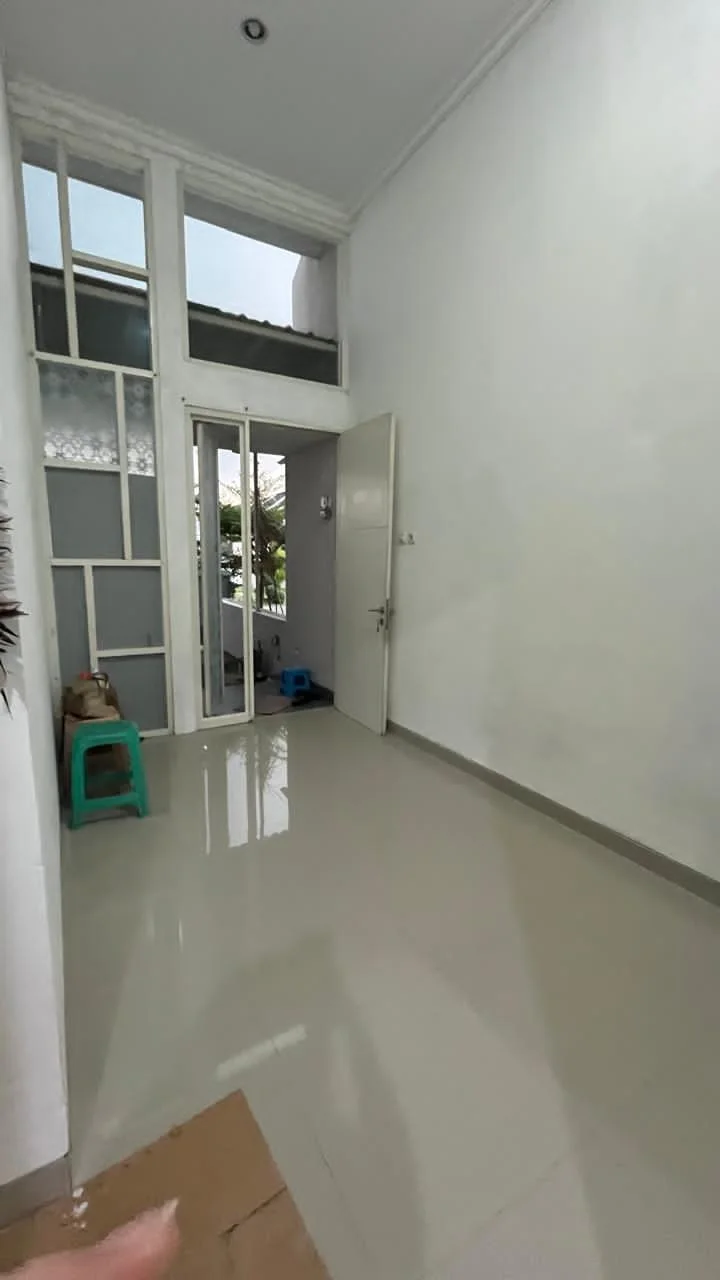 Dijual Rumah Nyaman Lokasi Strategis Puri Safira Regency Menganti Gresik - Thumbnail 2