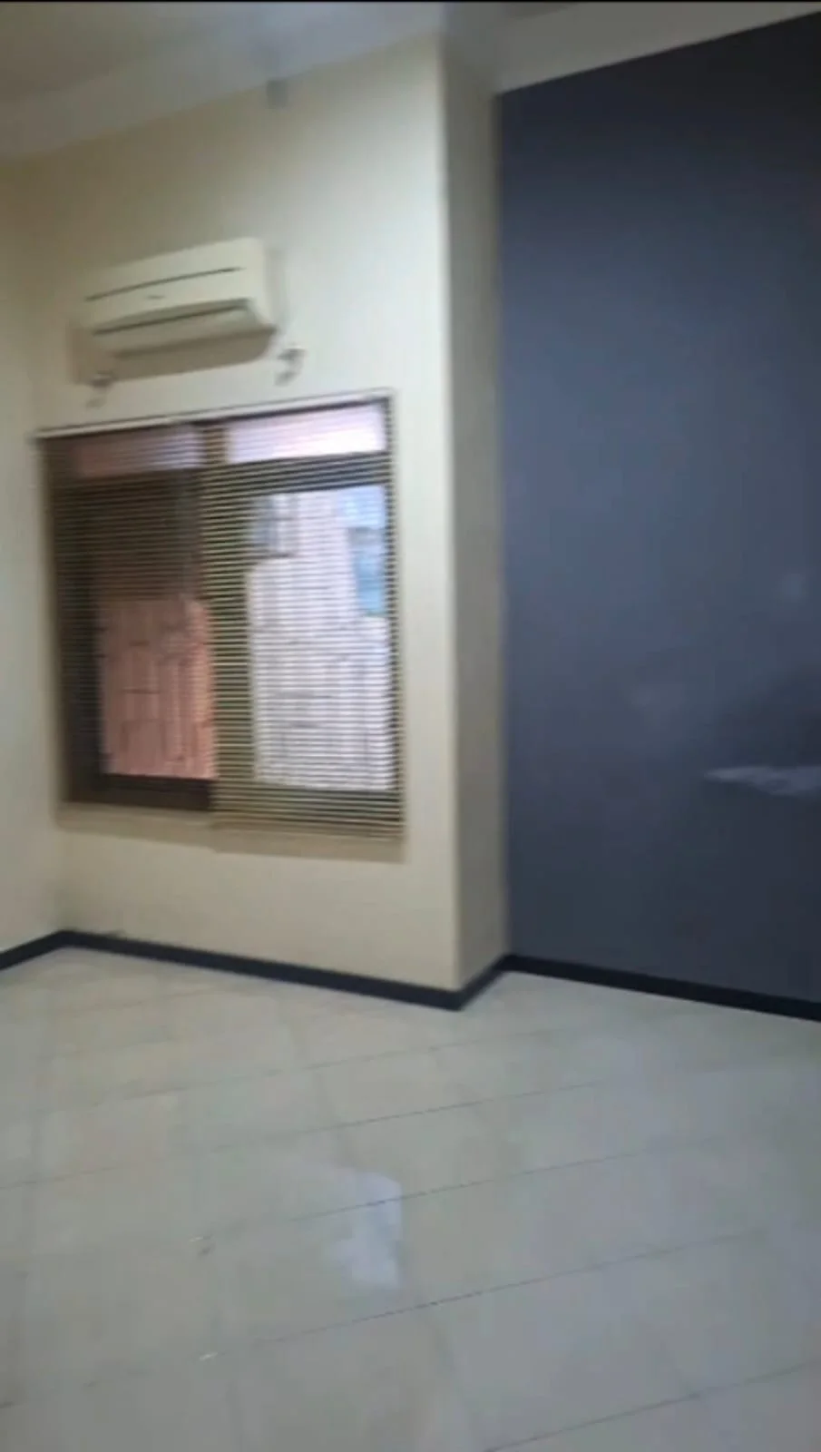 Disewa Rumah Siap Huni 1 Lantai Murah Strategis Manyar Tirtoyoso Utara Surabaya Timur - Thumbnail 8