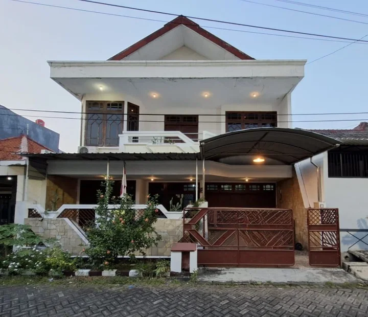 Dijual Rumah Murah 2 Lantai Manyar Tirtoasri Surabaya Timur