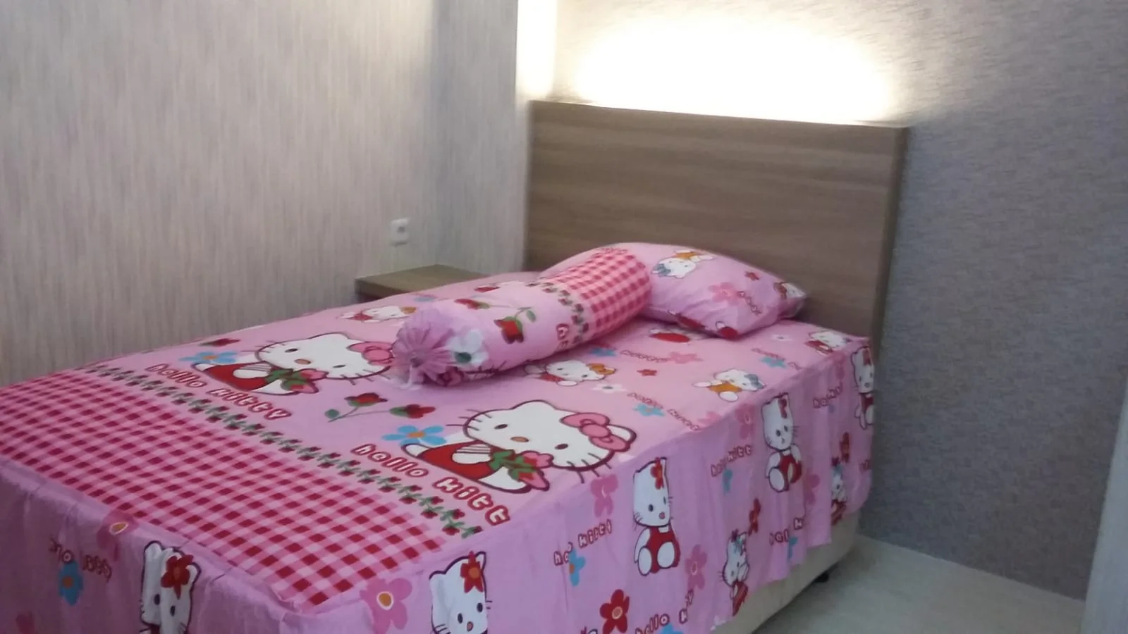 Disewa Apartemen 2 BR Furnish Bale Hinggil Merr Surabaya Timur - Thumbnail 7