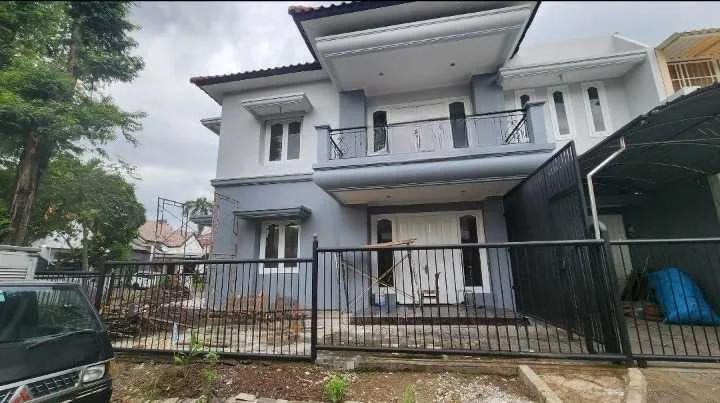 Disewakan Rumah Lokasi Strategis Puri Widya Kencana Citraland Surabaya Barat - Image 1