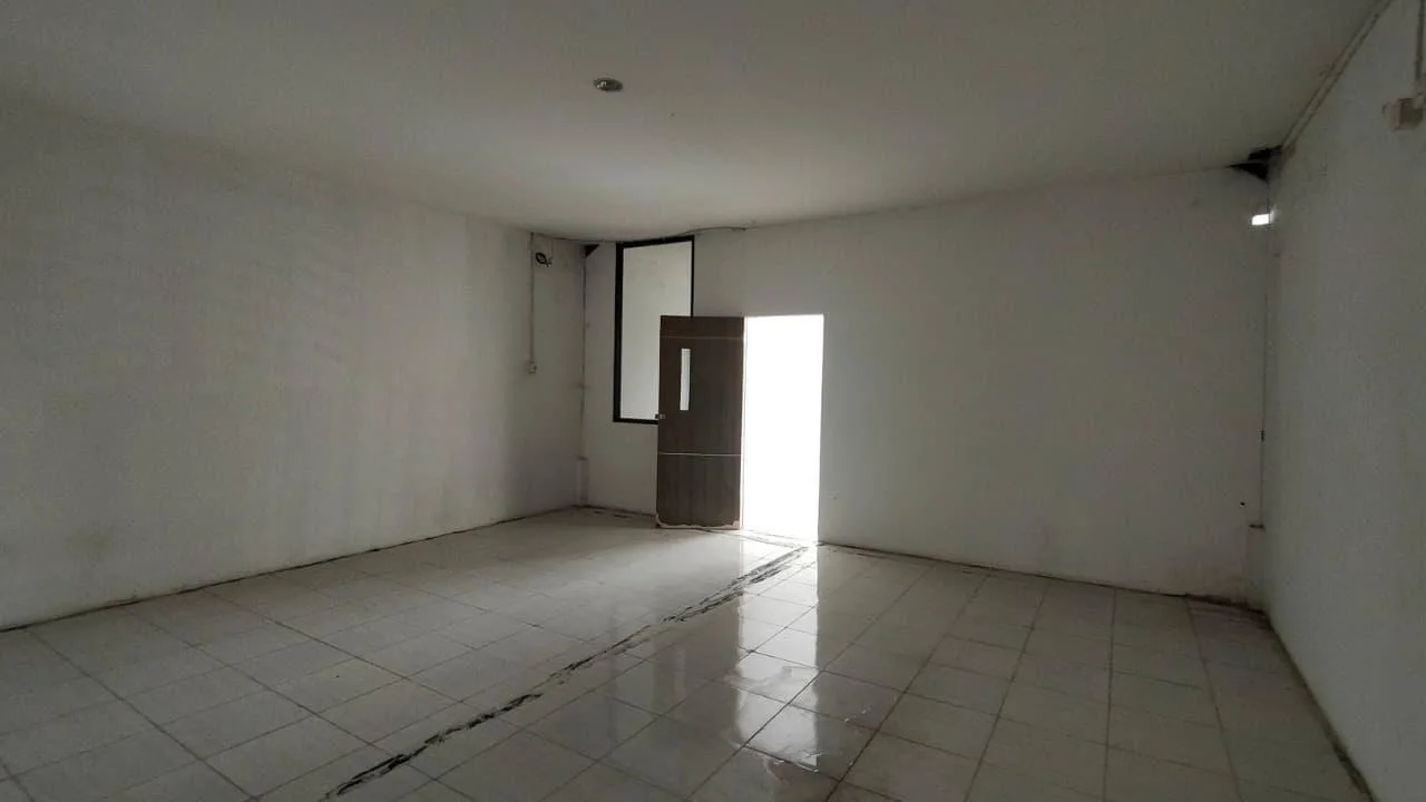 Dijual Gudang Strategis Siap Pakai di Prambanan Bizland Cerme Gresik - Thumbnail 4