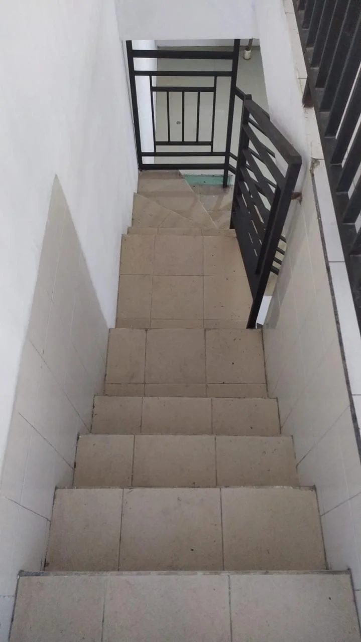 Dijual Rumah Jalan Medayu Utara Rungkut Surabaya – Sudah Renovasi, Siap Huni 2 Lantai Hook