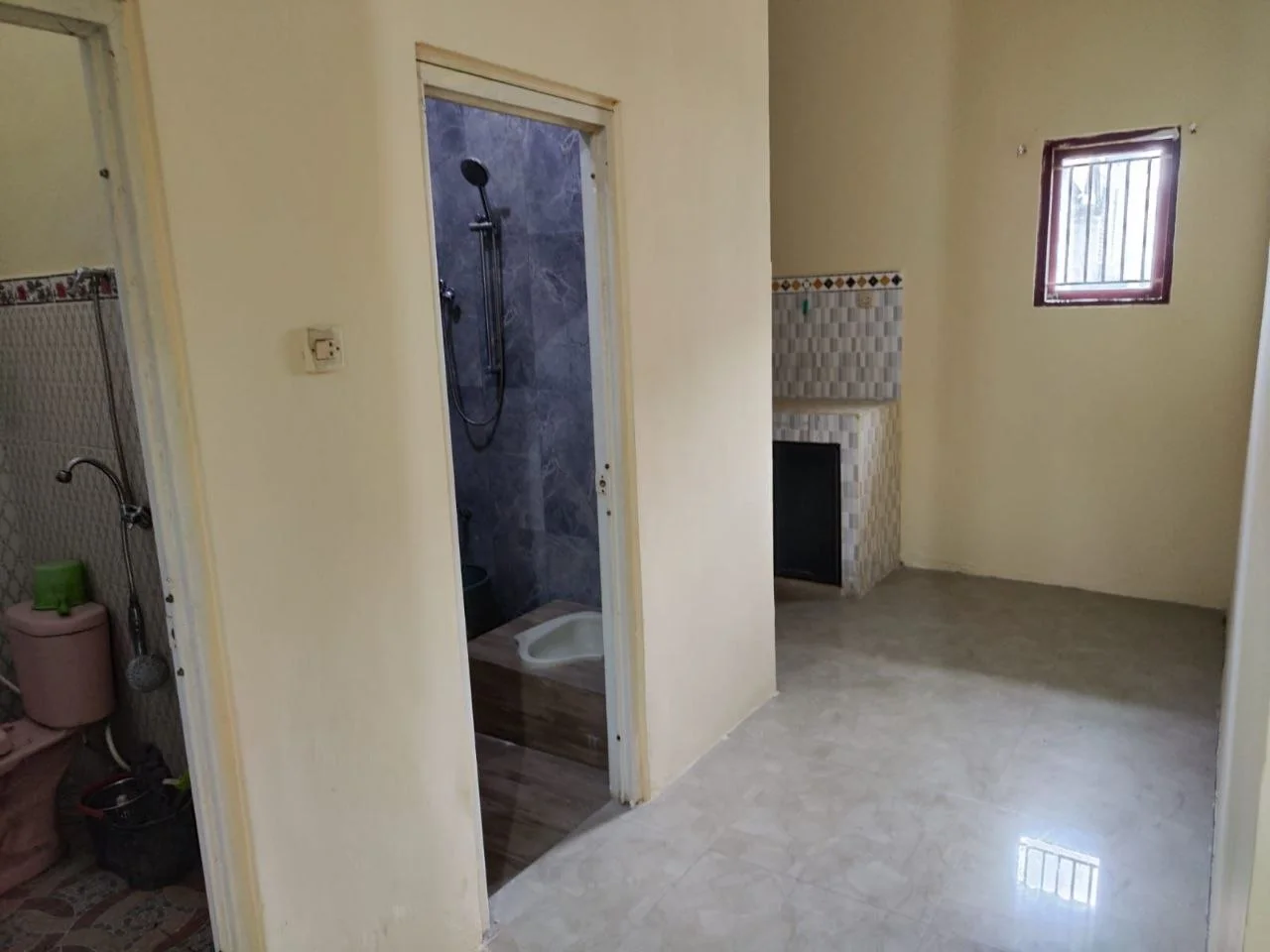 Dijual Rumah Siap Huni Kendung Rejo Surabaya Barat - Thumbnail 4