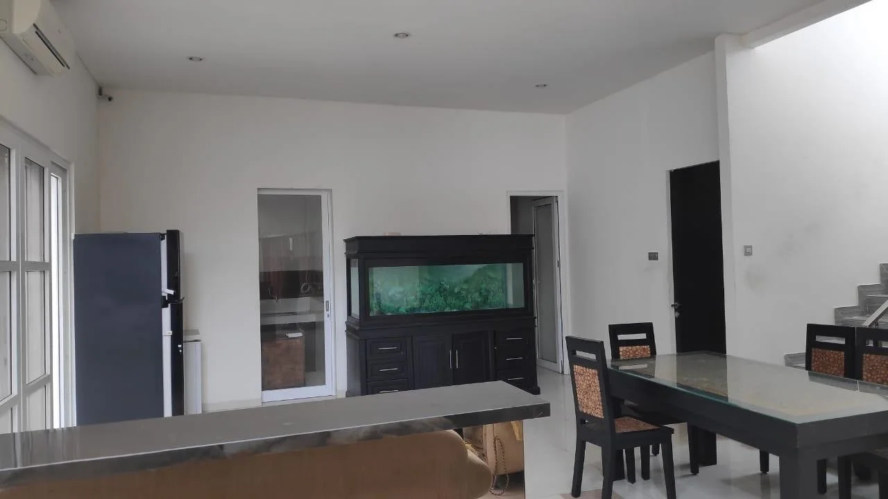 Dijual Rumah Mewah Hook di Pakuwon City Surabaya Timur - Thumbnail 3