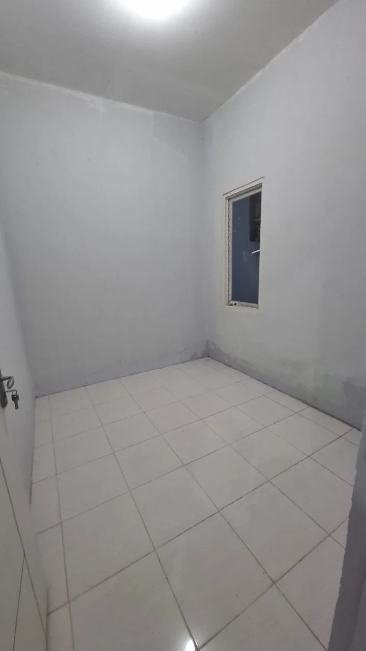 Dijual Rumah Hook Siap Huni di Perumahan Grand Kedamean Regency Gresik - Thumbnail 8