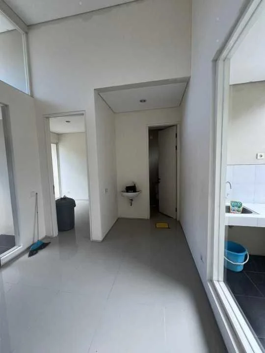 Dijual Rumah Minimalis Siap Huni di NorthWest Park Citraland Surabaya Barat - Thumbnail 2