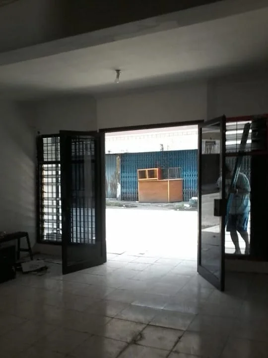 Dijual / Disewakan Ruko 2 Lantai Ngagel Jaya Indah Lokasi Strategis Surabaya Timur - Thumbnail 2